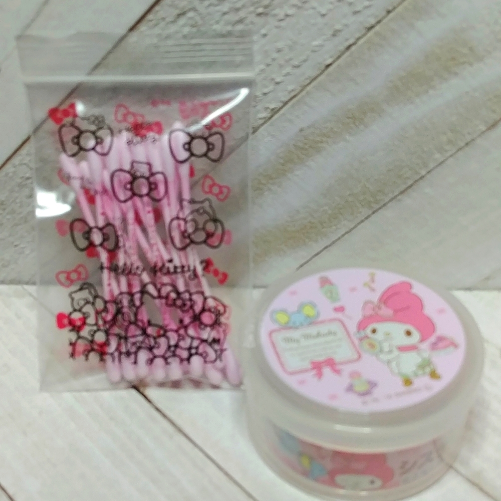 NEW Sanrio My Melody Plastic Jar with Hello Kitty Cotton Buds from Japan